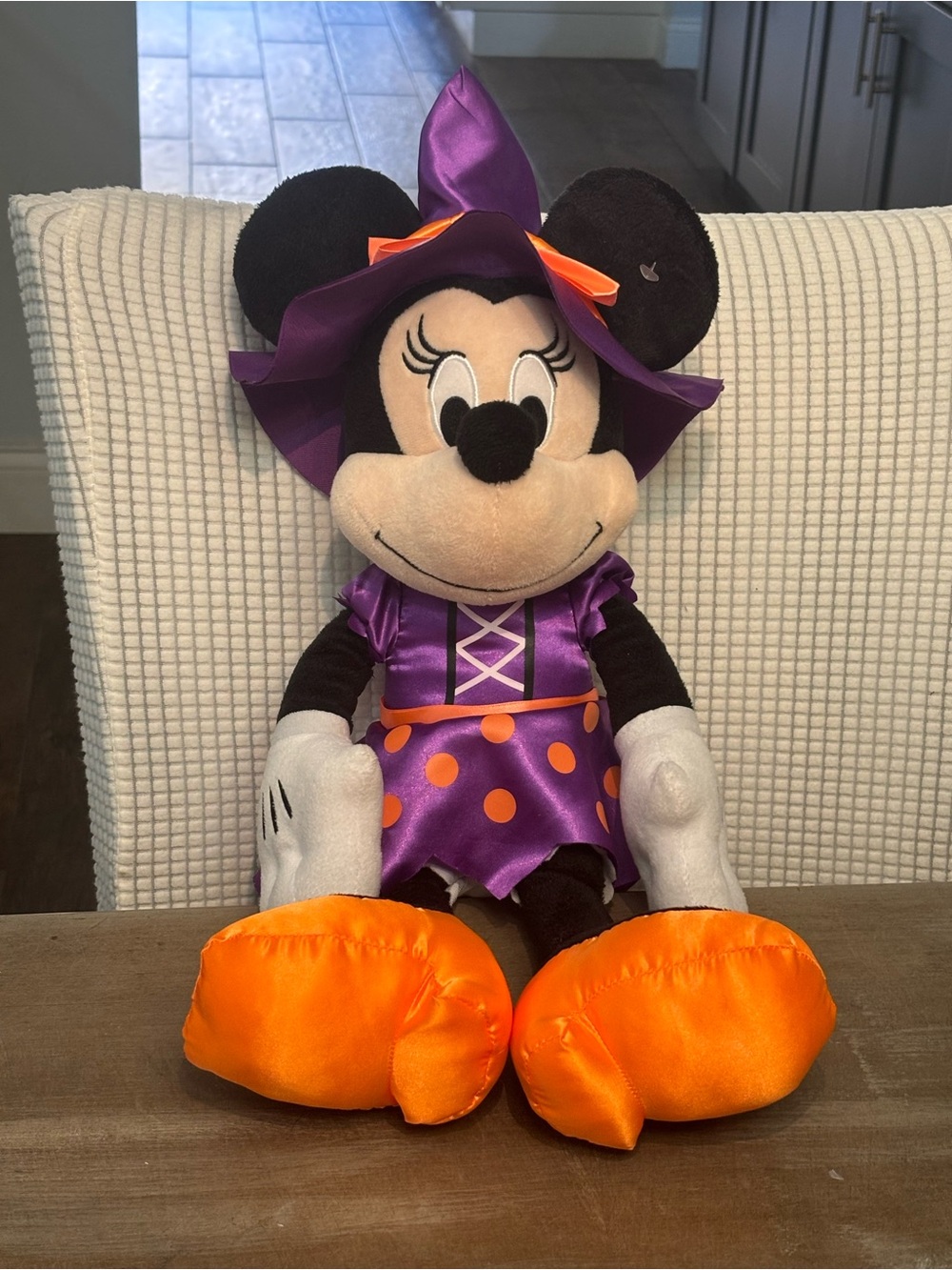 Disney Minnie Mouse Halloween Witch Plush- Purple & Orange